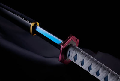 Demon Slayer: Kimetsu no Yaiba Proplica Replica 1/1 Nichirin Sword (Giyu Tomioka) 95 cm