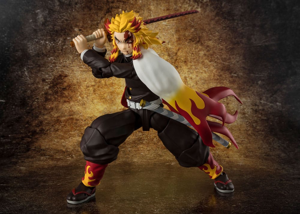 Demon Slayer: Kimetsu no Yaiba S.H.Figuarts Action Figure Kyojuro Rengoku 15 cm