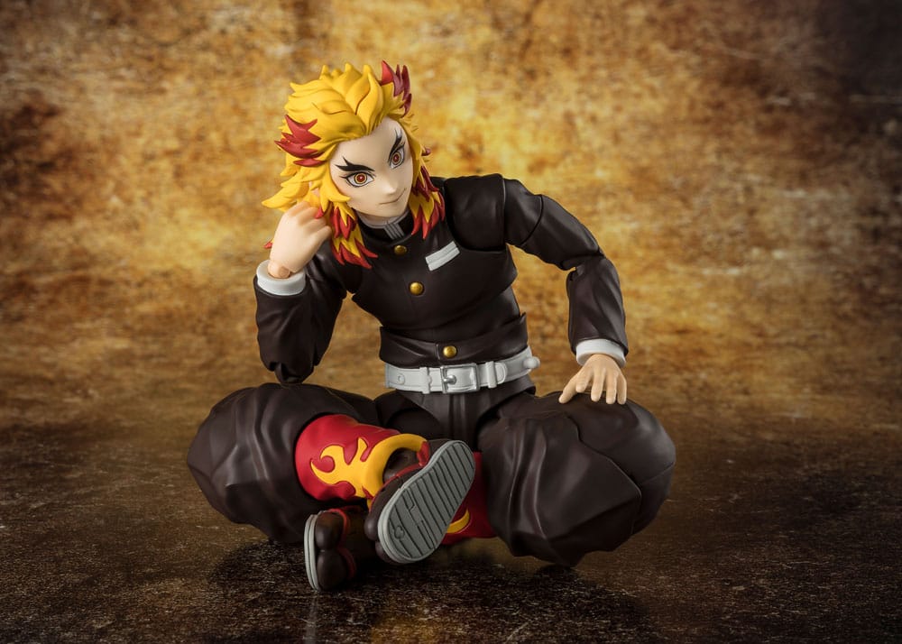 Demon Slayer: Kimetsu no Yaiba S.H.Figuarts Action Figure Kyojuro Rengoku 15 cm