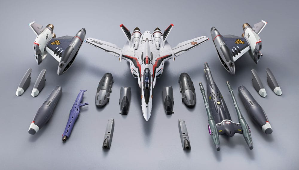 Macross Frontier DX Chogokin Action Figure Tornado Messiah Valkyrie Alto Saotome Use Revival Ver. 25 cm