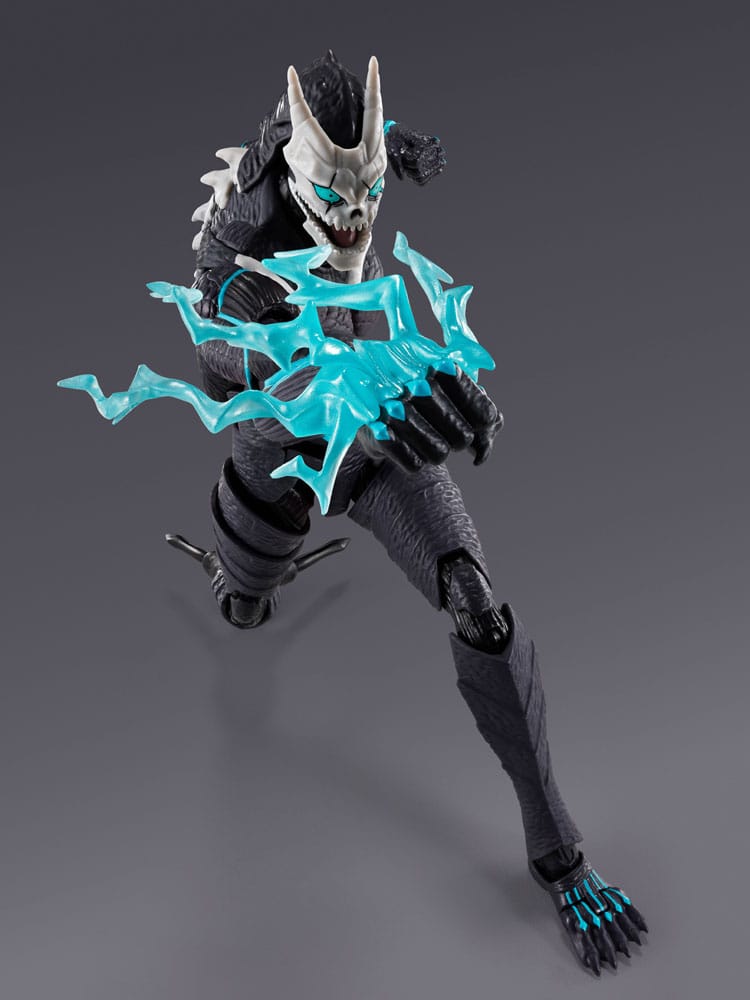 Kaiju No. 8 SHFiguarts Action Figure Kafka Hibino 16 cm