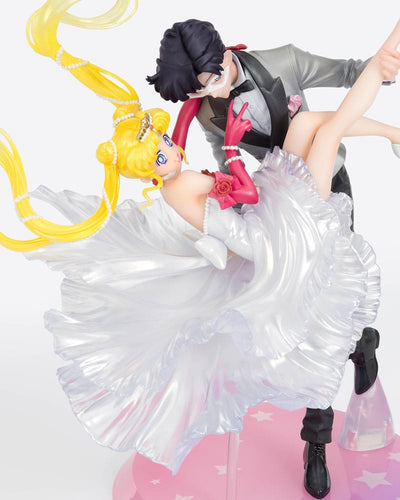 Sailor Moon FiguartsZERO Chouette PVC Statue Usagi &amp; Tuxedo Mask Moonlight Glow Edition 24 cm