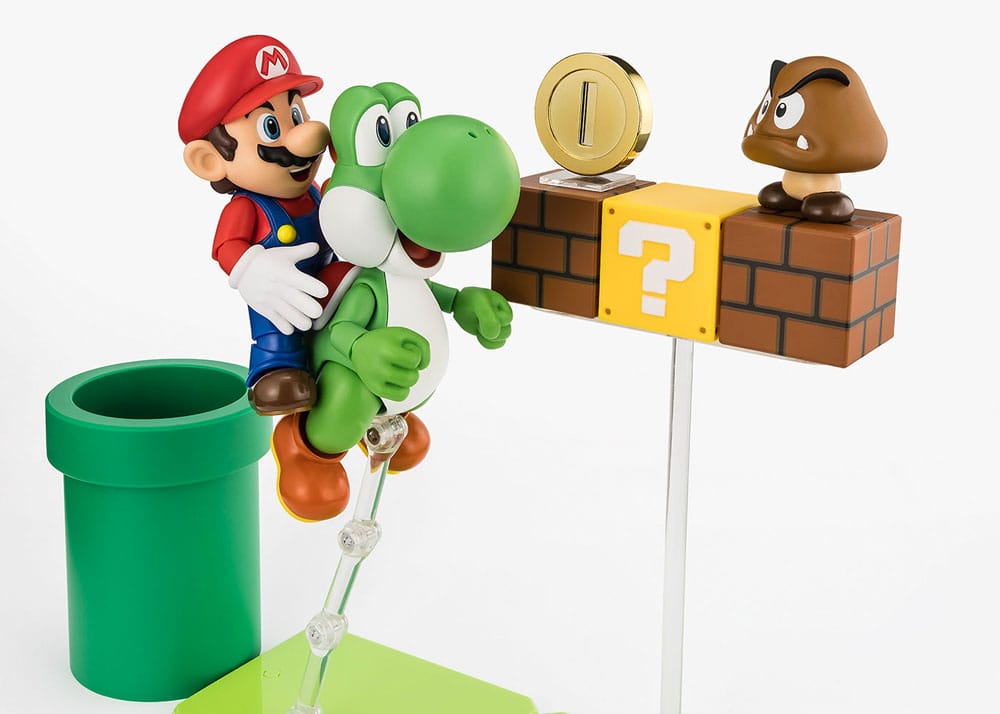 S.H.Figuarts Action Figure Accessory Super Mario  - Damaged packaging