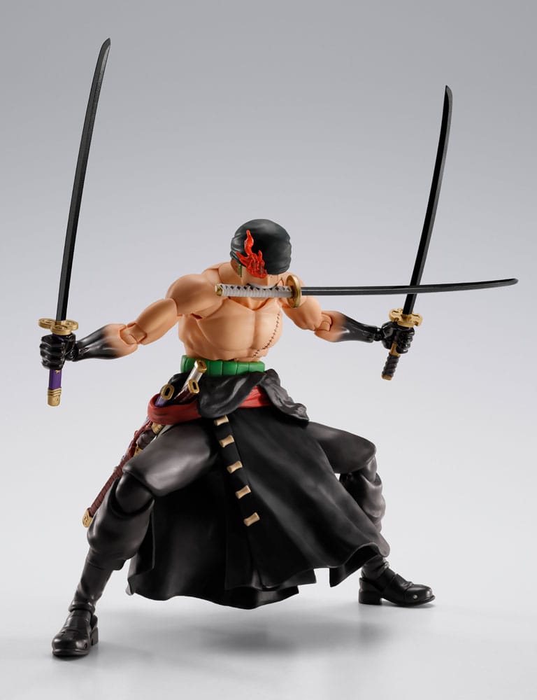 One Piece SHFiguarts Action Figure Roronoa Zoro The King of Hell 15 cm