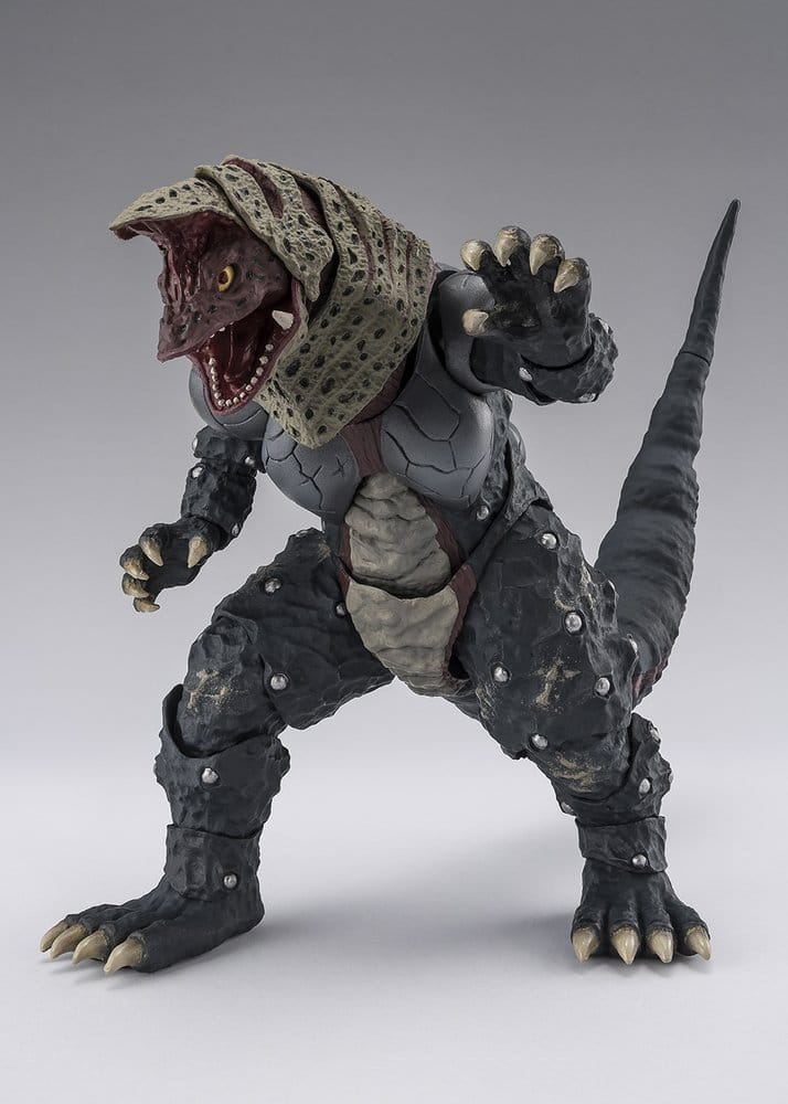 Ultraman Series S.H.Figuarts Shinkocchou Seihou Action Figure Golza 30th Anniversary Edition 15 cm