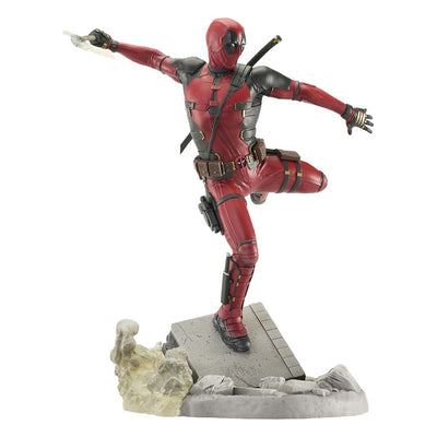 Deadpool & Wolverine Gallery PVC Statue Deadpool 25 cm