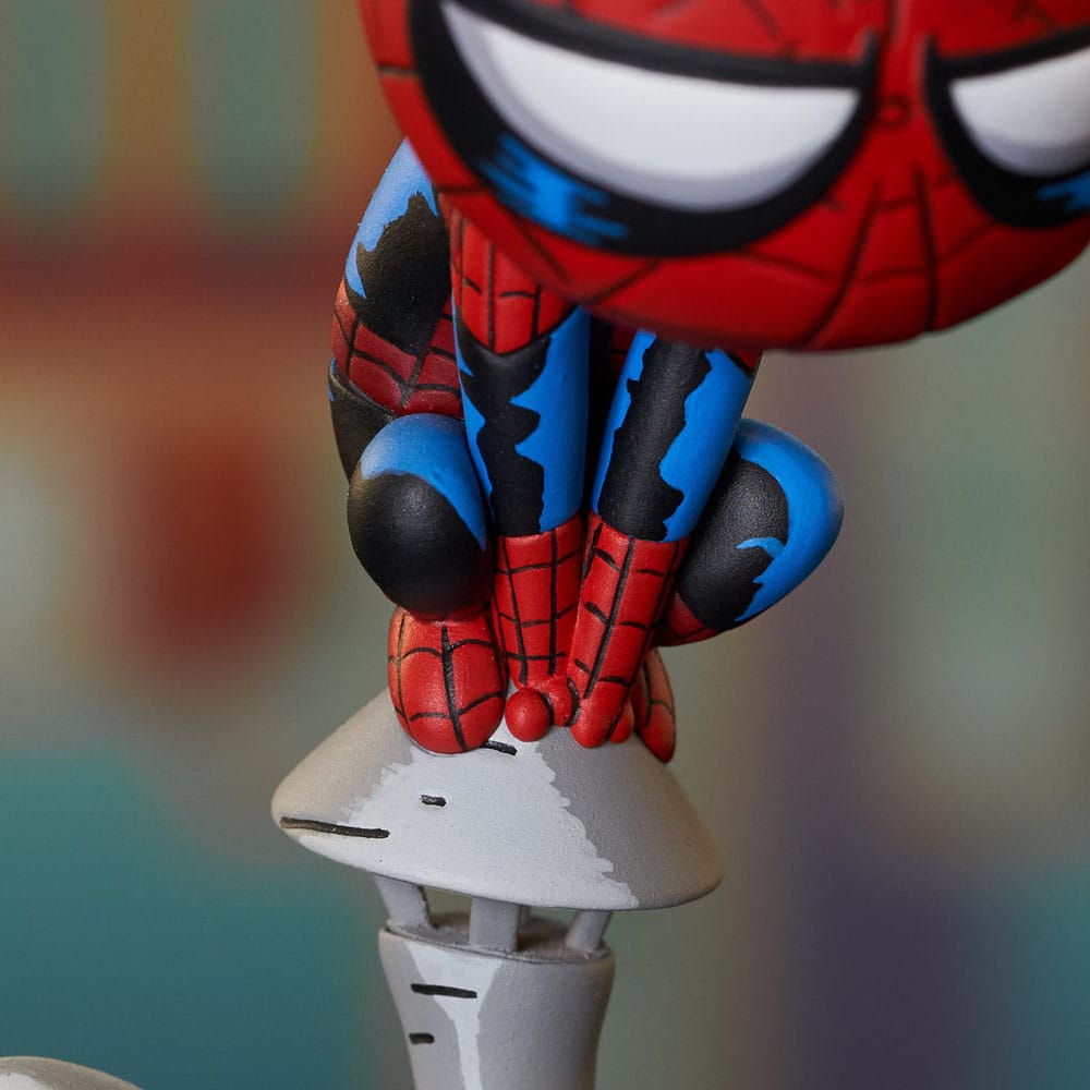 Marvel Animated Statue Spider-Man on Chimney 15 cm