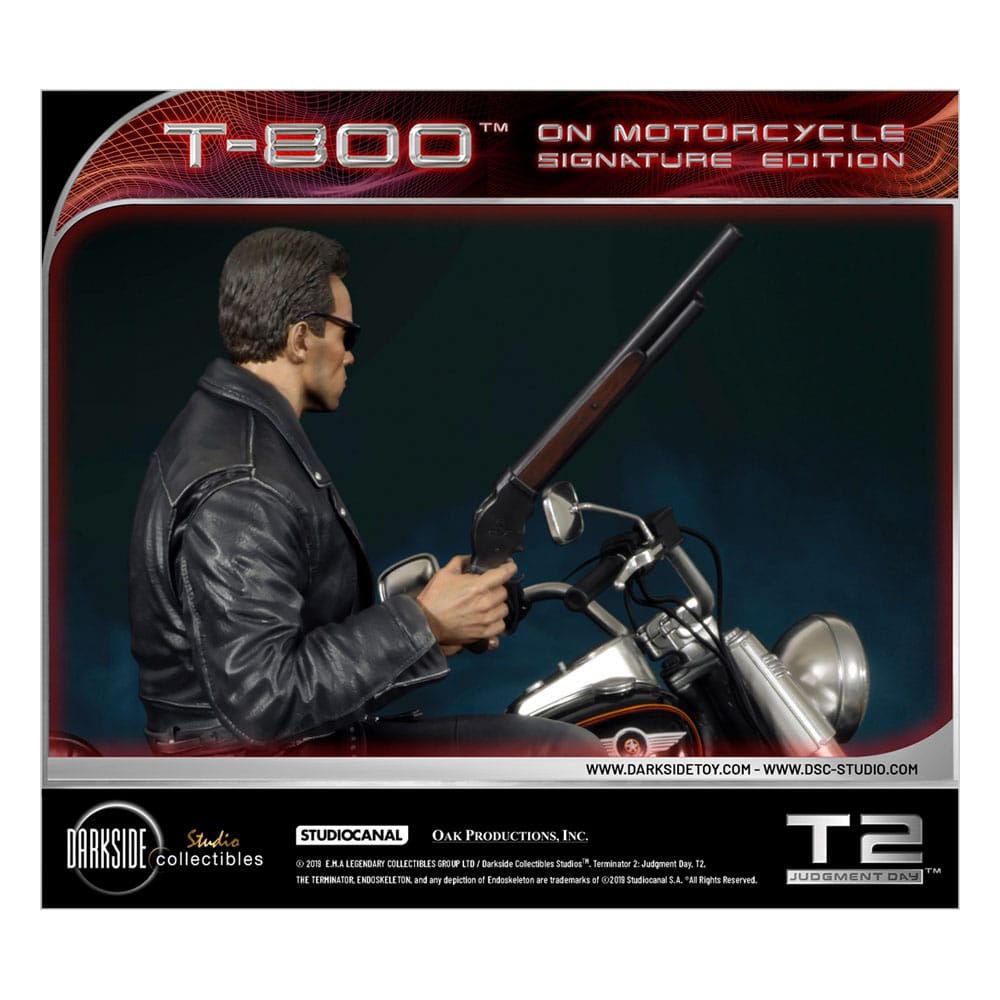 Terminator 2 Statue T-800 On Motorcycle Limited Signature Edition Exclusive 70 cm