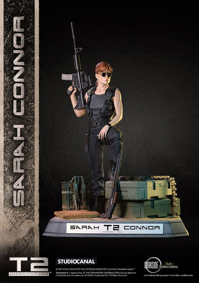 Terminator 2 Judgment Day Premium Statue 1/3 Sarah Connor T2 30th Anniversary Edition 71 cm - Damaged packaging