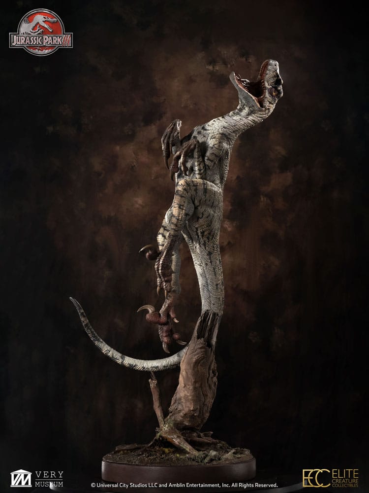 Jurassic Park III Maquette 1/4 Female Velociraptor White Queen 103 cm