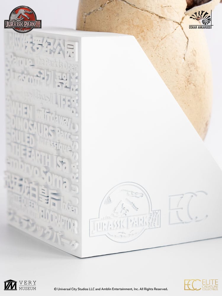 Jurassic Park III ECC Elite Creature Line Statue White Queen Hatching Egg 13 cm