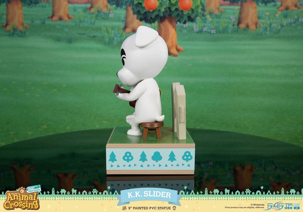 Animal Crossing: New Horizons PVC Statue K.K. Slider 22 cm