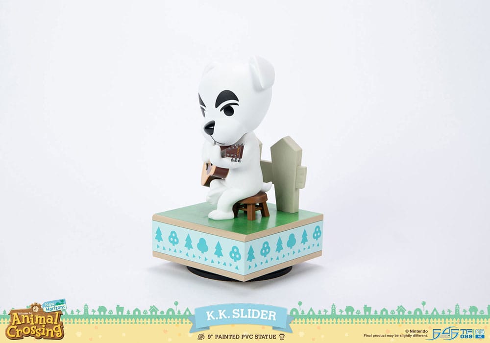 Animal Crossing: New Horizons PVC Statue K.K. Slider 22 cm