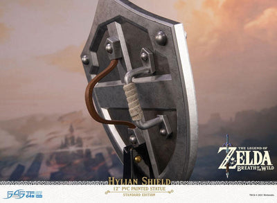 The Legend of Zelda Breath of the Wild PVC Statue Hylian Shield Standard Edition 29 cm