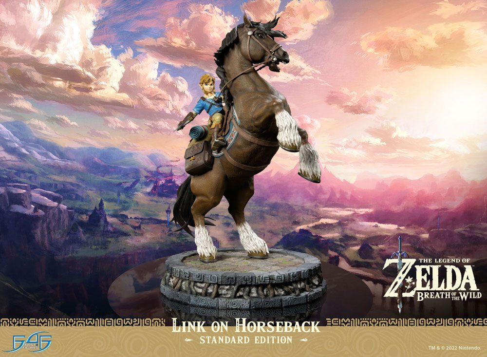 The Legend of Zelda Breath of the Wild Statue Link on Horseback 56 cm - Damaged packaging