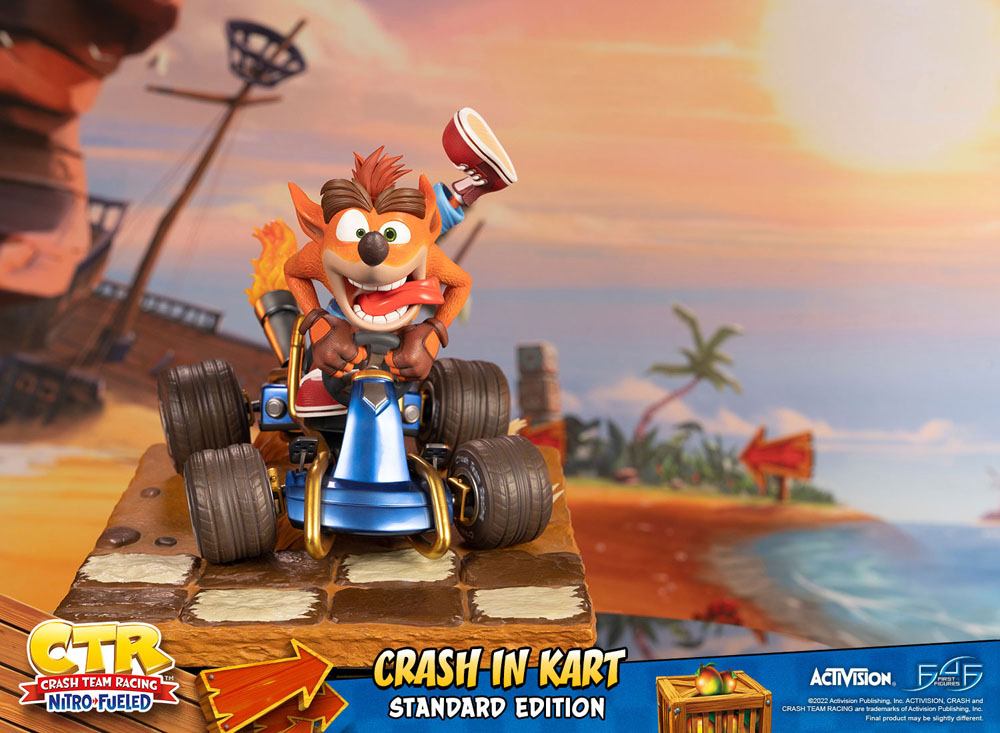 Crash Team Racing Nitro-Fueled Statue Crash in Kart 31 cm