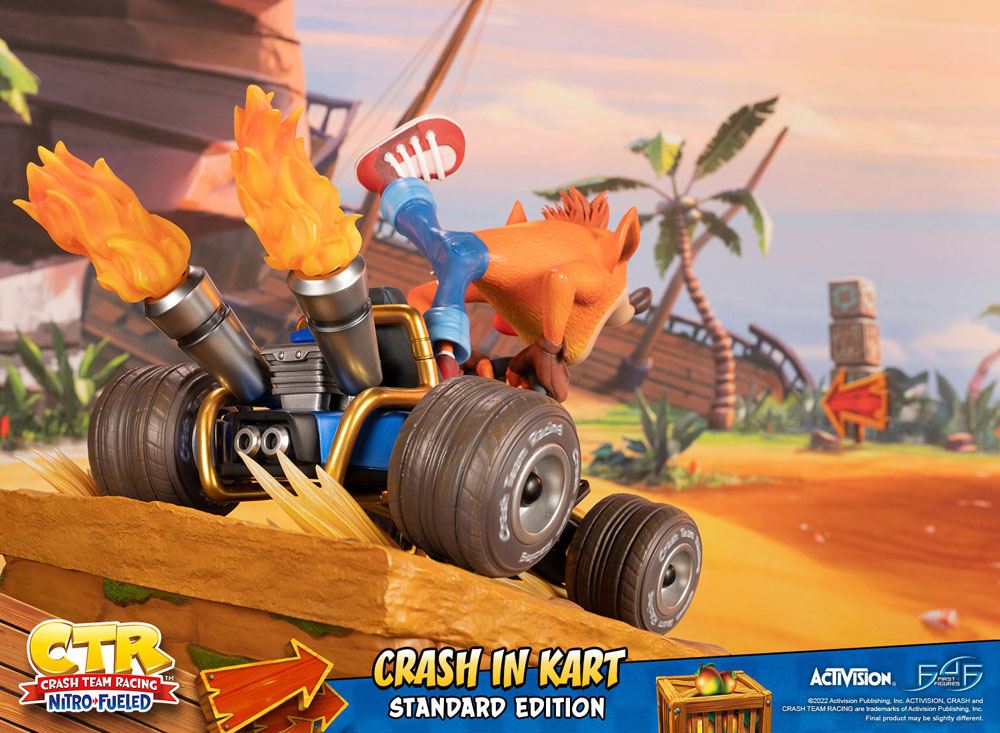 Crash Team Racing Nitro-Fueled Statue Crash in Kart 31 cm