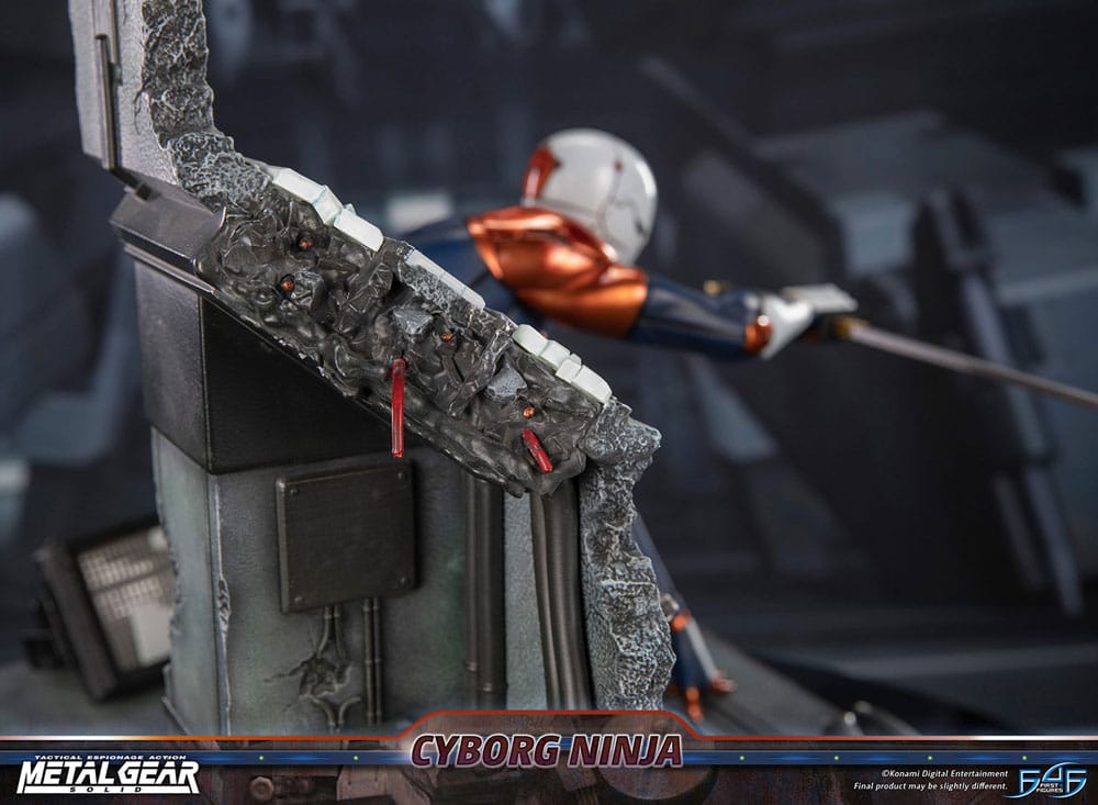 Metal Gear Solid Statue Cyborg Ninja (Grey Fox) 41 cm