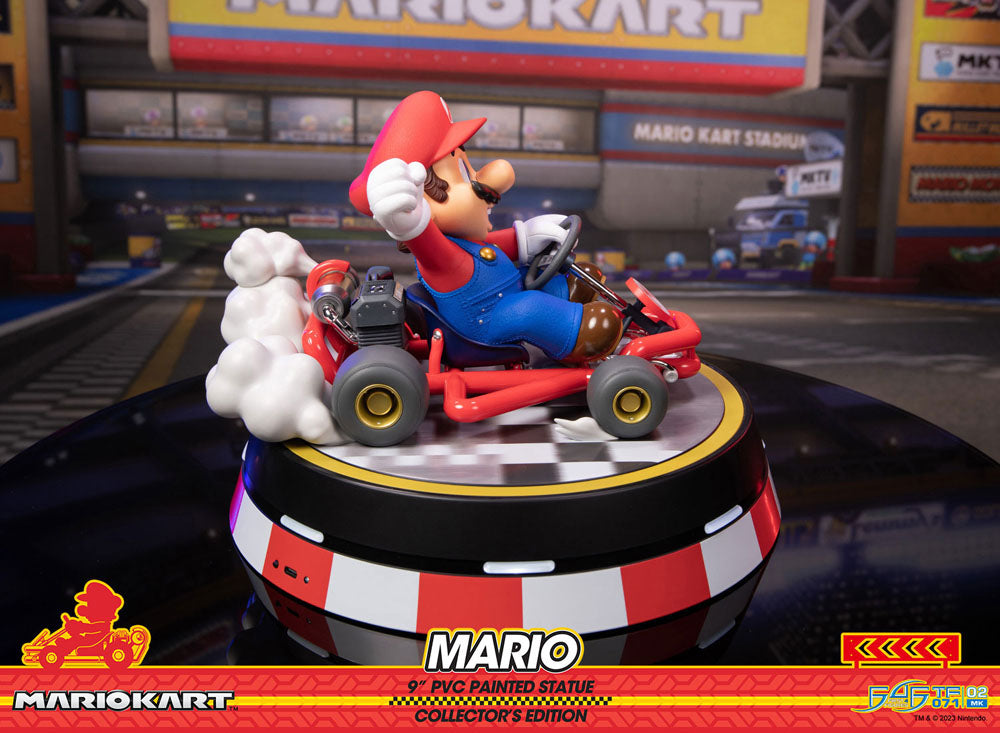 Mario Kart PVC Statue Mario Collector's Edition 22 cm - Damaged packaging