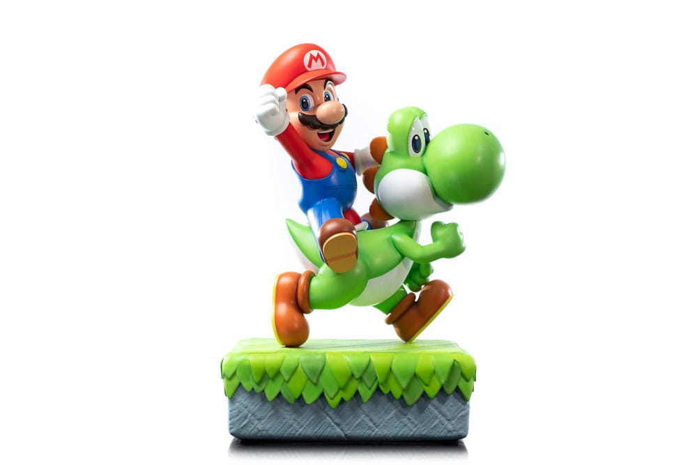 Super Mario Statue Mario &amp; Yoshi 48 cm