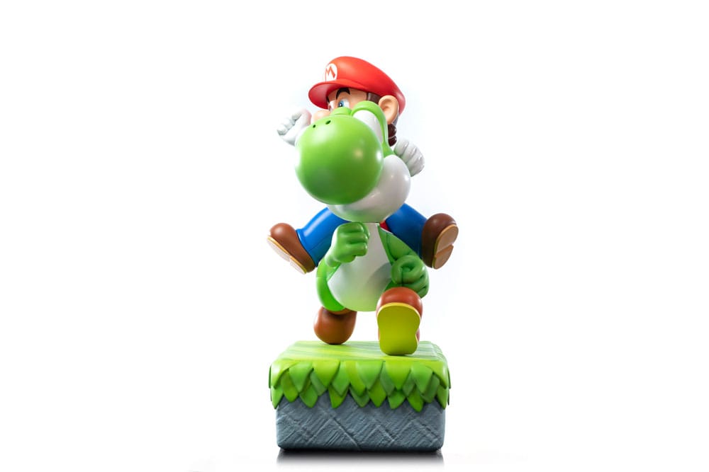 Super Mario Statue Mario &amp; Yoshi 48 cm