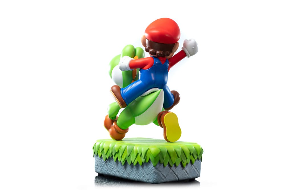 Super Mario Statue Mario &amp; Yoshi 48 cm