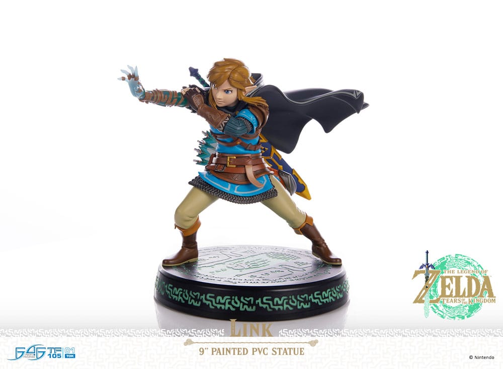 The Legend of Zelda: Tears of the Kingdom PVC Statue Link 18 cm - Damaged packaging