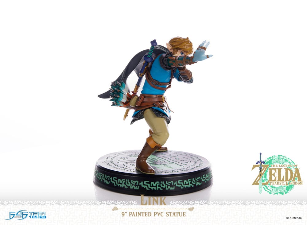 The Legend of Zelda: Tears of the Kingdom PVC Statue Link 18 cm - Damaged packaging