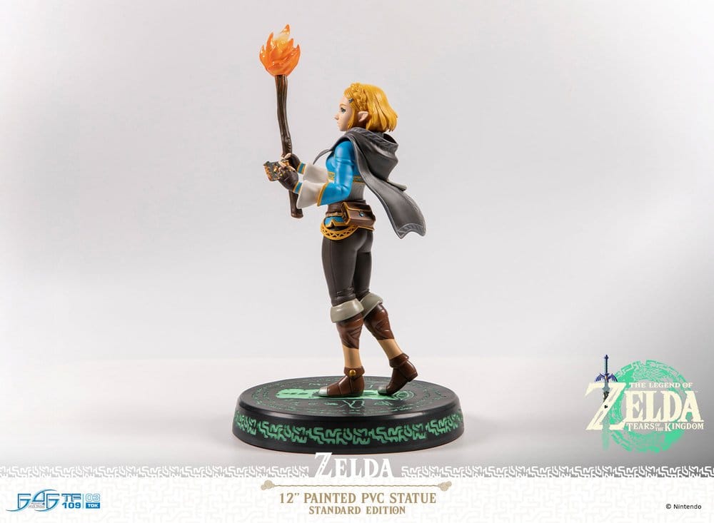 The Legend of Zelda: Tears of the Kingdom PVC Figure Zelda 31 cm