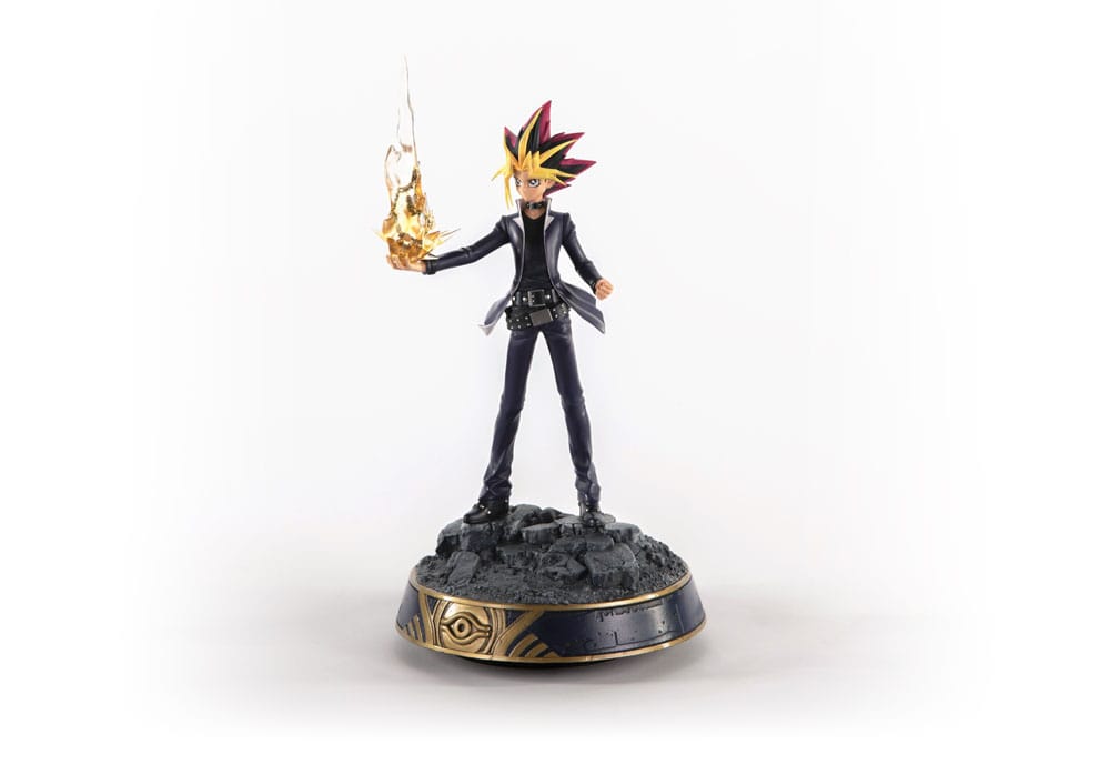 Yu-Gi-Oh! Yami Yugi Statues 31 cm