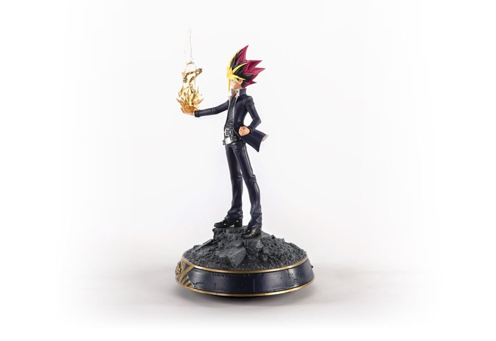 Yu-Gi-Oh! Yami Yugi Statues 31 cm