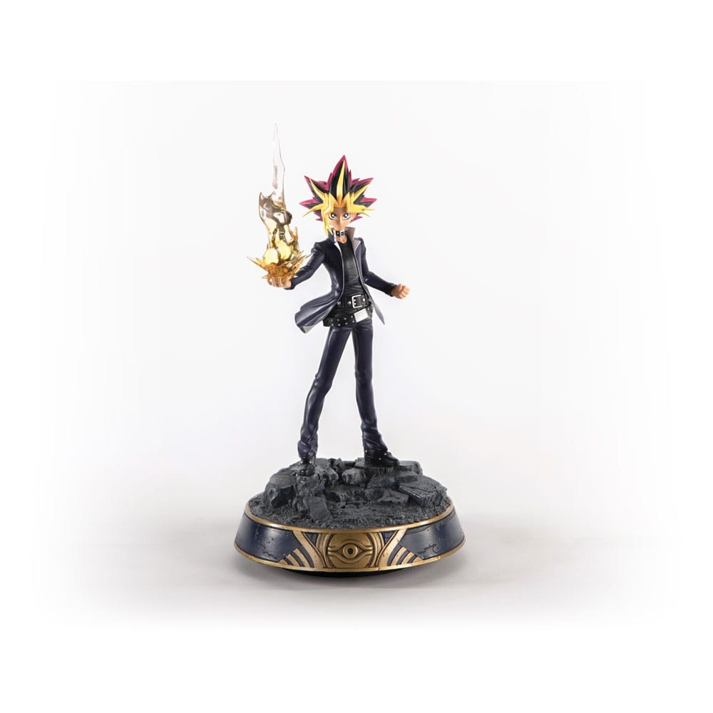 Yu-Gi-Oh! Yami Yugi Statues 31 cm