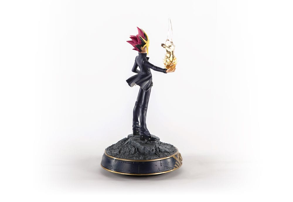 Yu-Gi-Oh! Yami Yugi Statues 31 cm