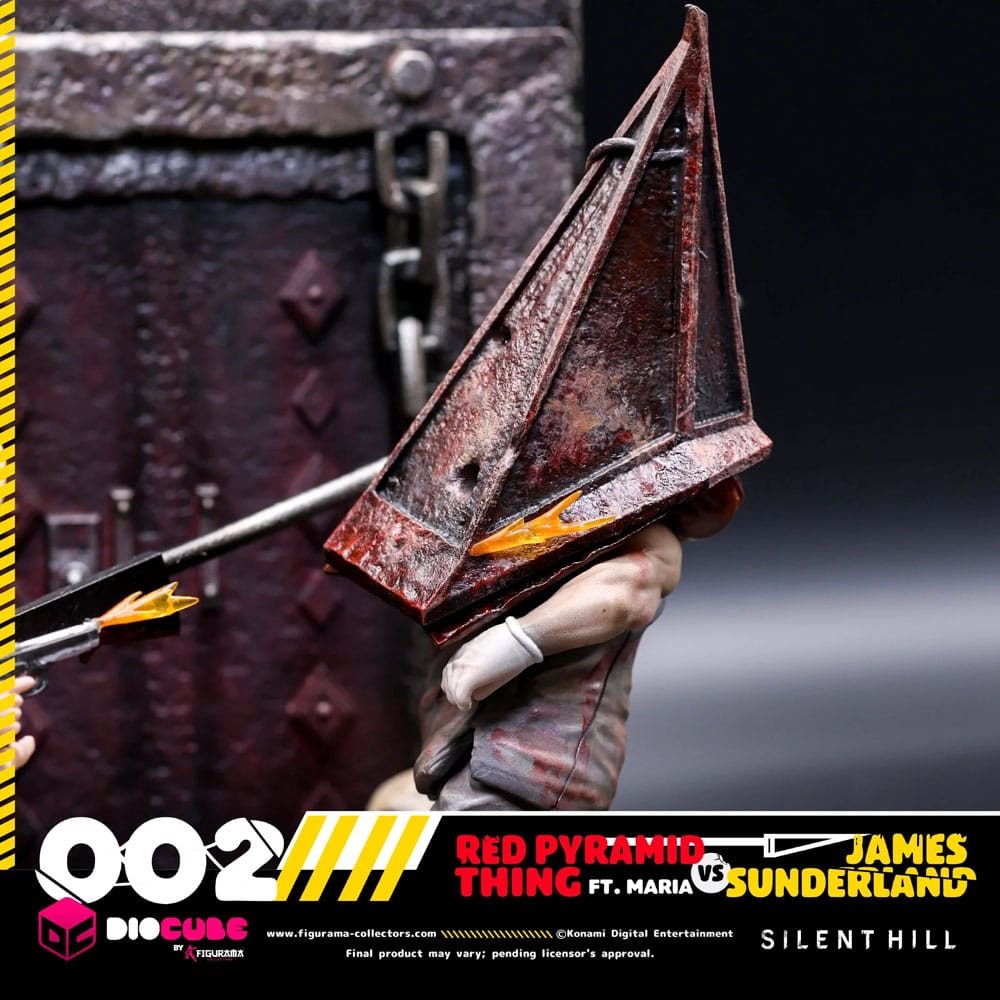 Silent Hill DioCube PVC Diorama Silent Hill 2 Red Pyramid Thing Vs James Sunderland Ft. Maria 15 cm