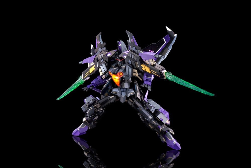 Transformers Kuro Kara Kuri Action Figure Skywarp 21 cm