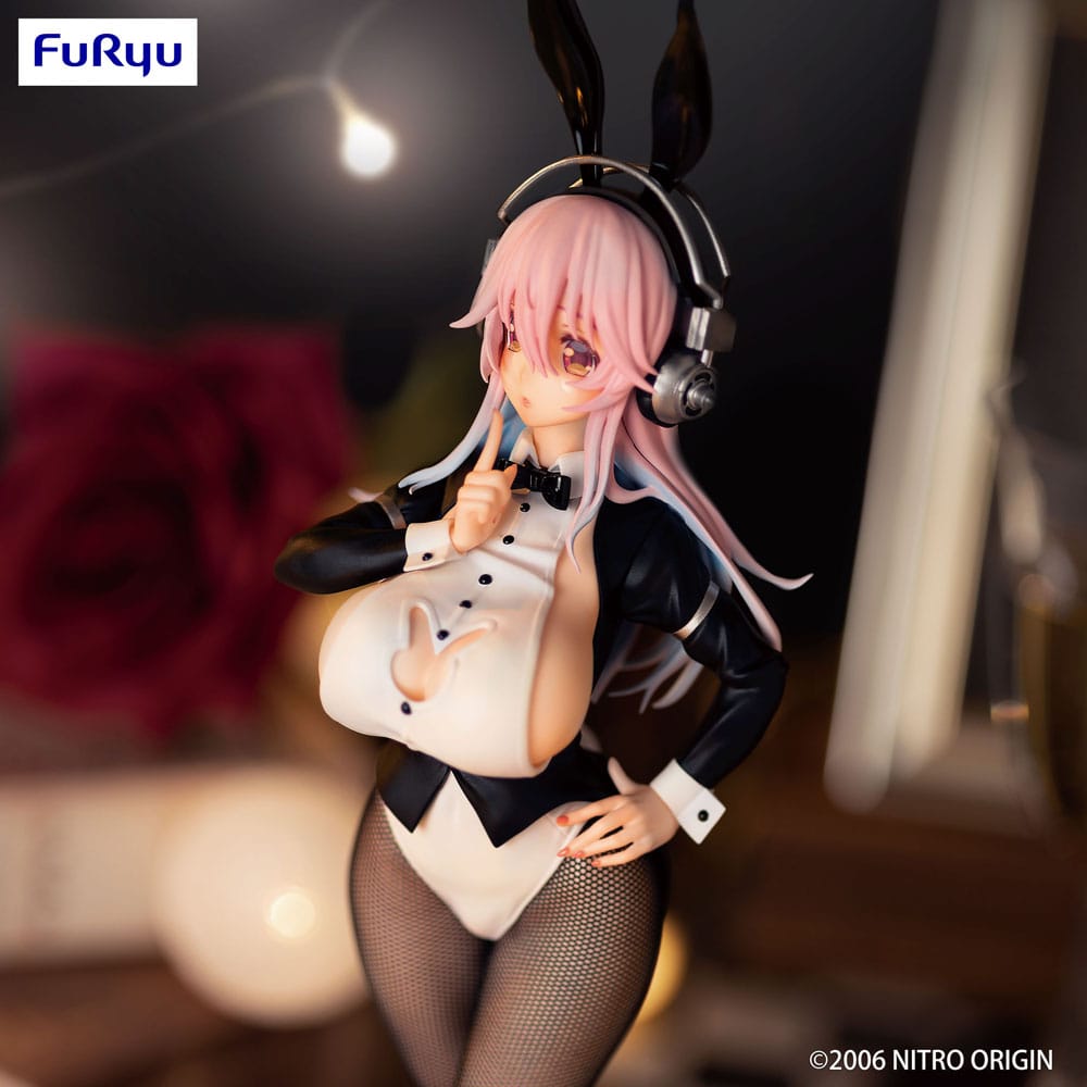 Super Sonico BiCute Bunnies PVC Statue Tailcoat Ver. 30 cm