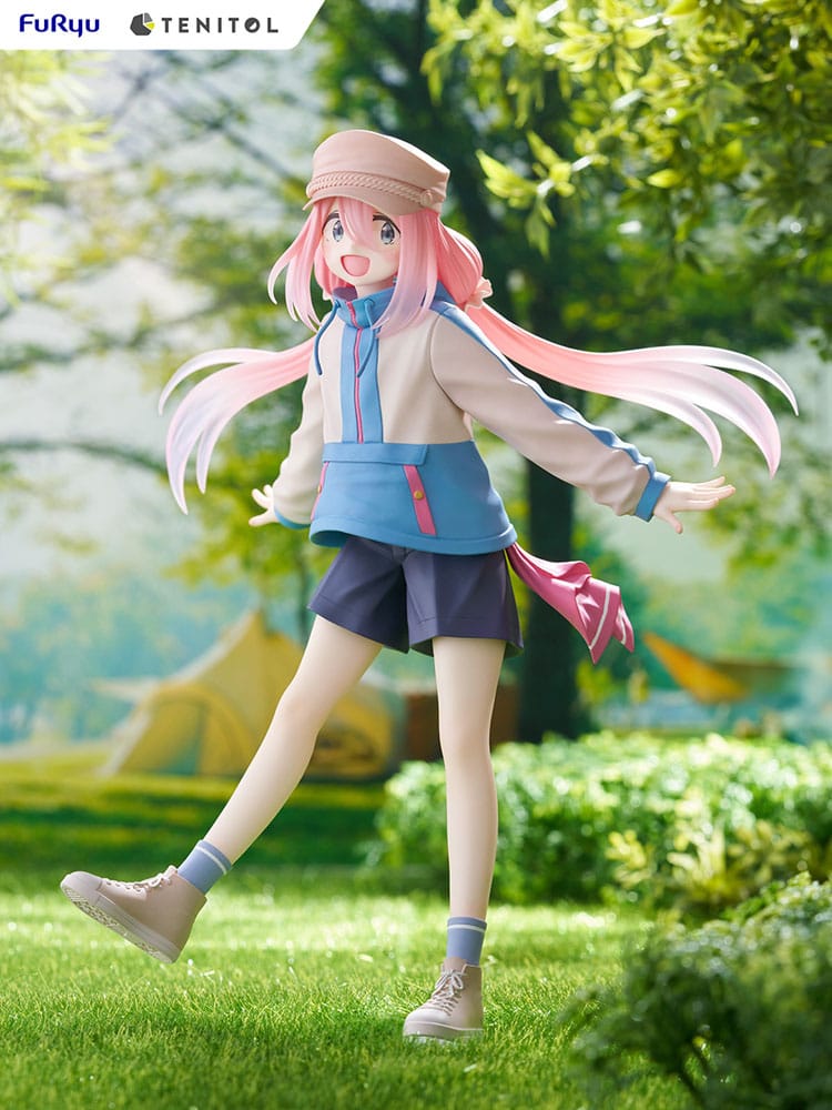 Laid-Back Camp Tenitol PVC Statue Nadeshiko Kagamihara 22 cm