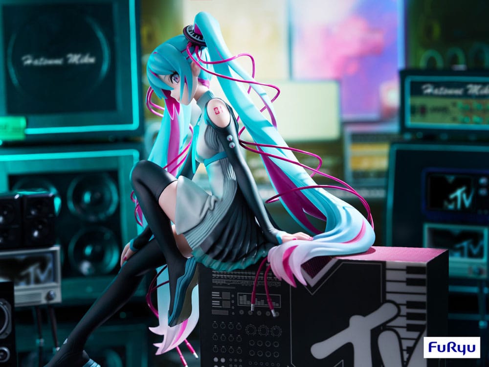 Hatsune Miku Statue 1/7 Hatsune Miku x MTV 20 cm