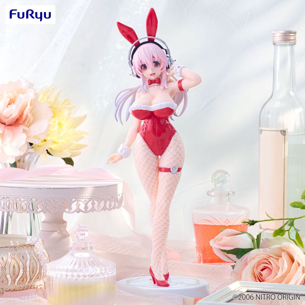 Super Sonico BiCute Bunnies PVC Statue Red Color Ver. 30 cm