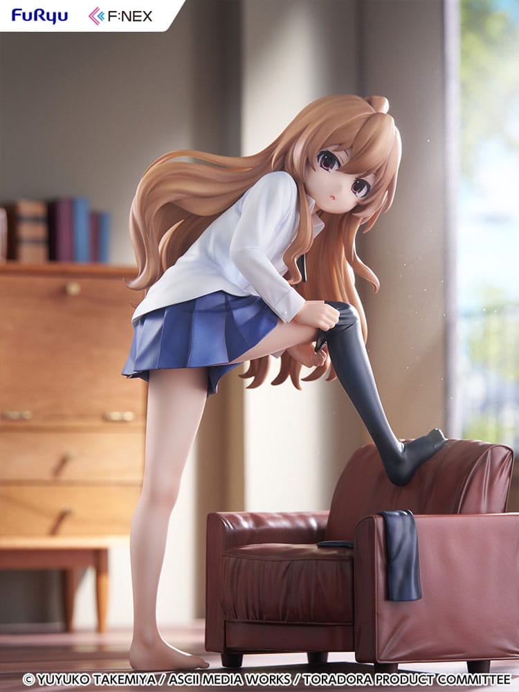 Toradora! F:NEX PVC Statue 1/7 Taiga Aisaka 18 cm