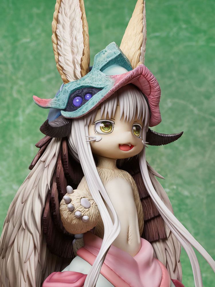 Made in Abyss PVC Statue 1/4 Nanachi 39 cm