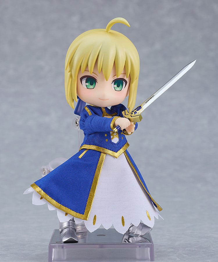 Fate/Grand Order Nendoroid Doll Action Figure Saber/Altria Pendragon 14 cm