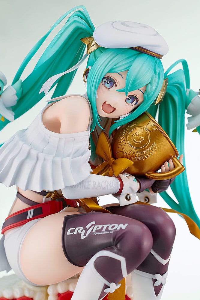 Hatsune Miku Characters PVC Statue 1/6 Racing Miku: 2023 - 15th Anniversary Ver. 26 cm - Damaged packaging