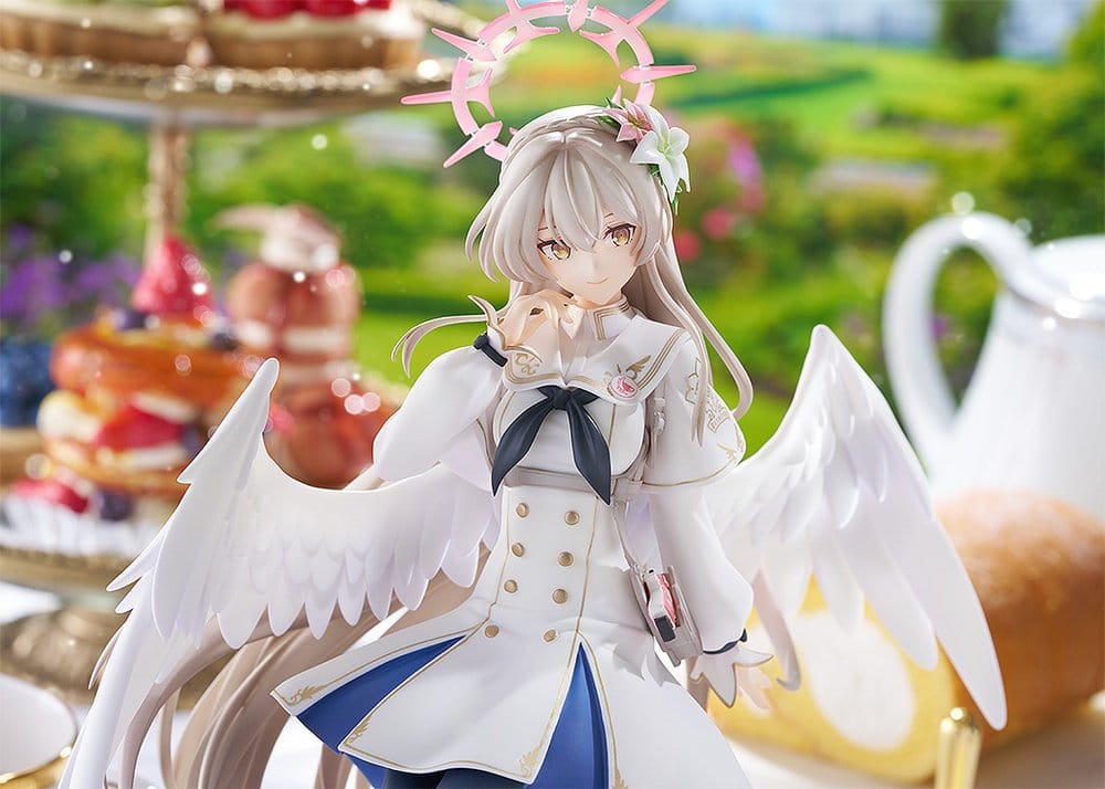 Blue Archive PVC Figure 1/7 Nagisa: Radiance in Bloom 26 cm