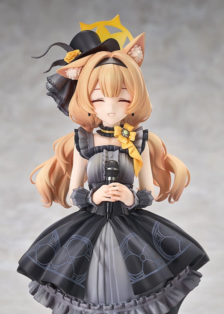 Blue Archive PVC Statue 1/7 Mari (Idol): Memorial Lobby Ver. 24 cm