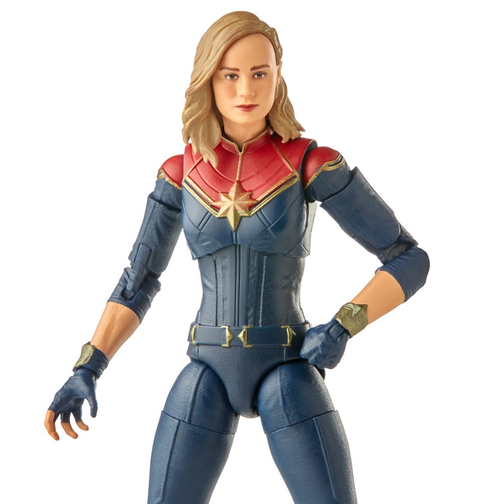 The Marvels Marvel Legends Action Figure Captain Marvel (BAF: Totally Awesome Hulk) 15 cm