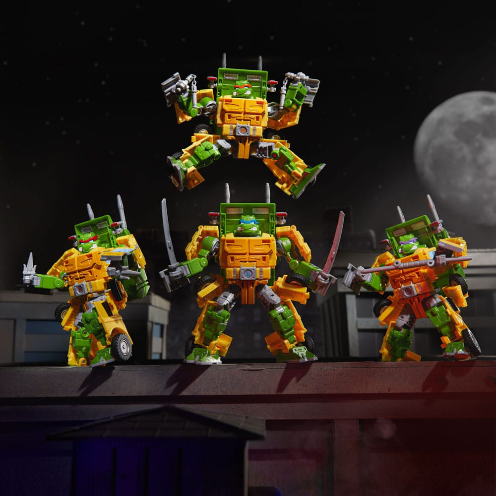 Transformers x Teenage Mutant Ninja Turtles Action Figure Party Wallop 18 cm