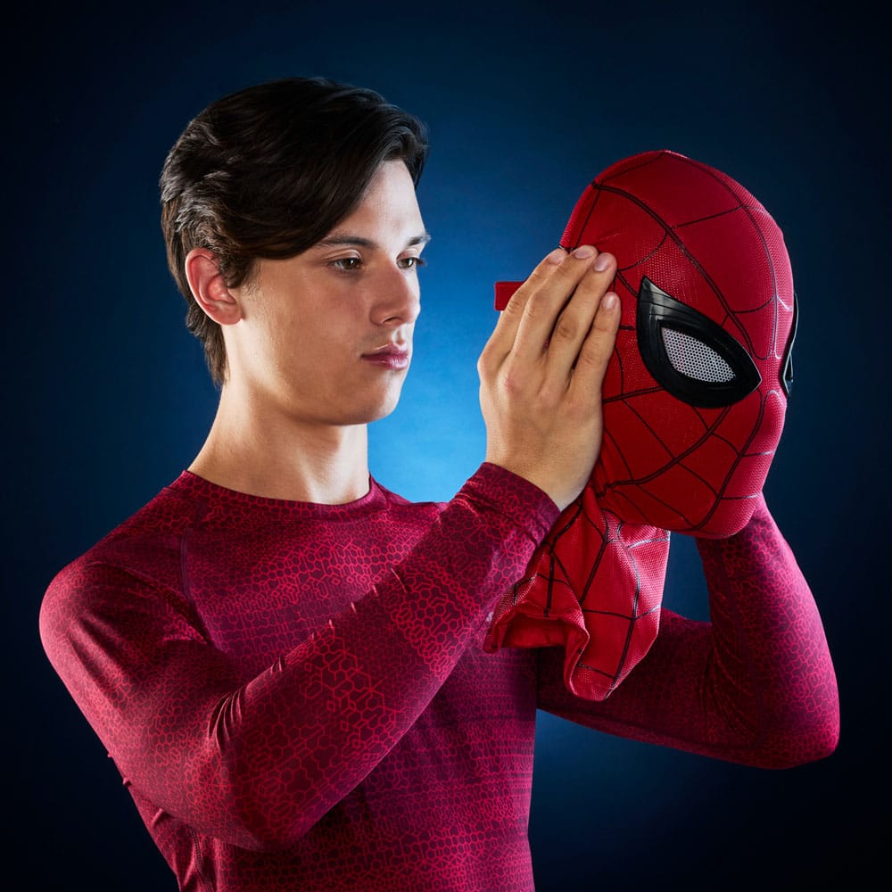 Spider-Man: Homecoming Electronic Expressive Mask Spider-Man - Damaged packaging