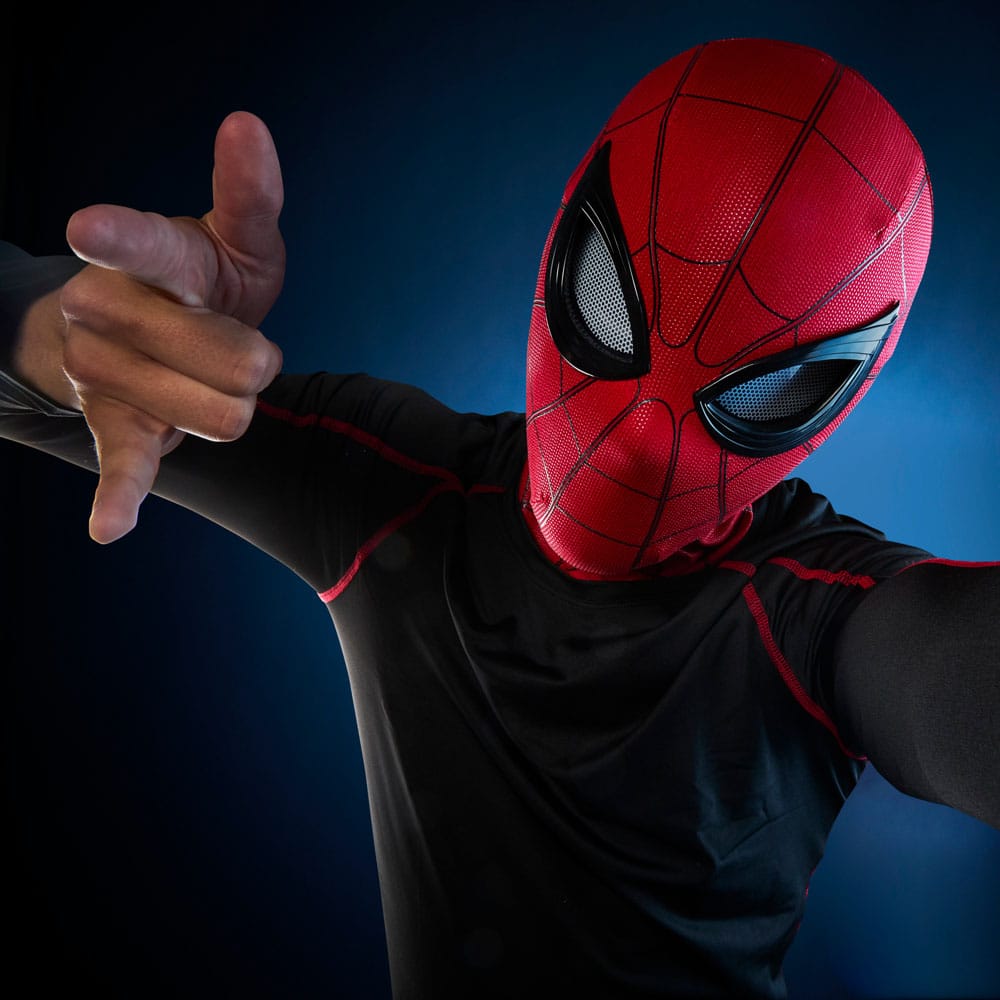 Spider-Man: Homecoming Electronic Expressive Mask Spider-Man - Damaged packaging