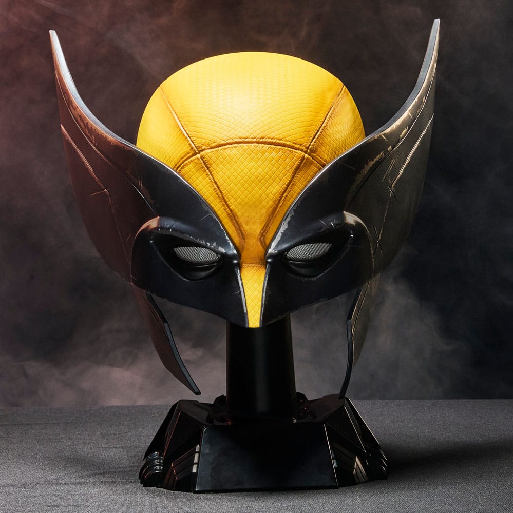 Deadpool & Wolverine Premium Roleplay Mask Wolverine - Severely damaged packaging
